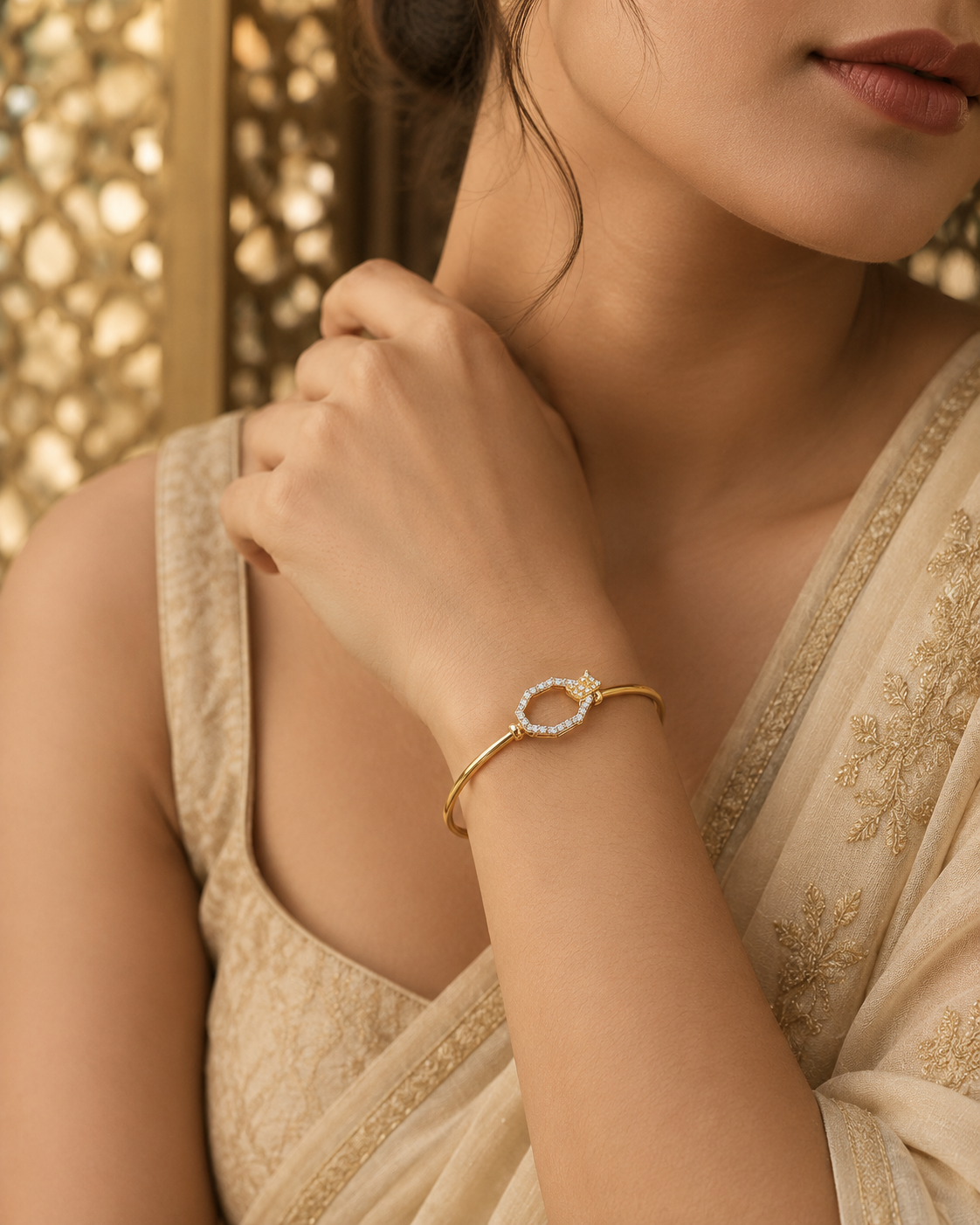 Regal Halo Open Bracelet