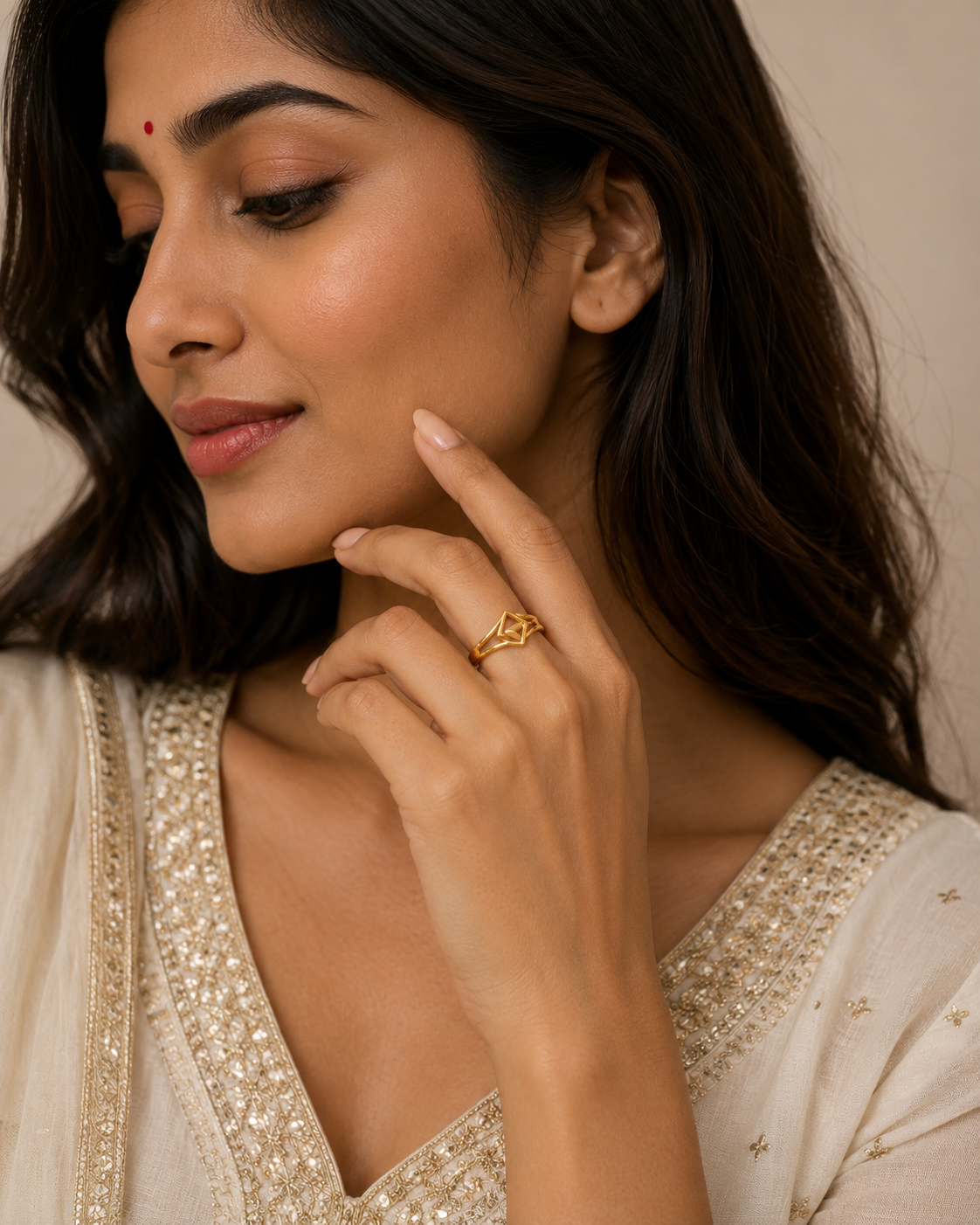 Zariya Glow Ring