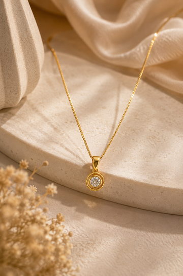 Solitaire halo chain pendant
