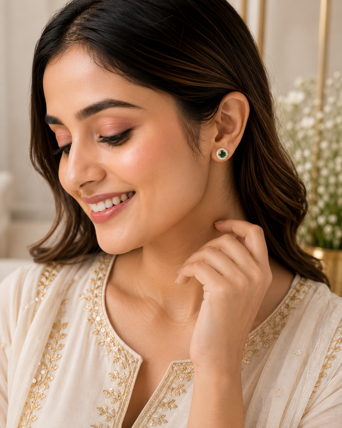 Emerald Aura studs