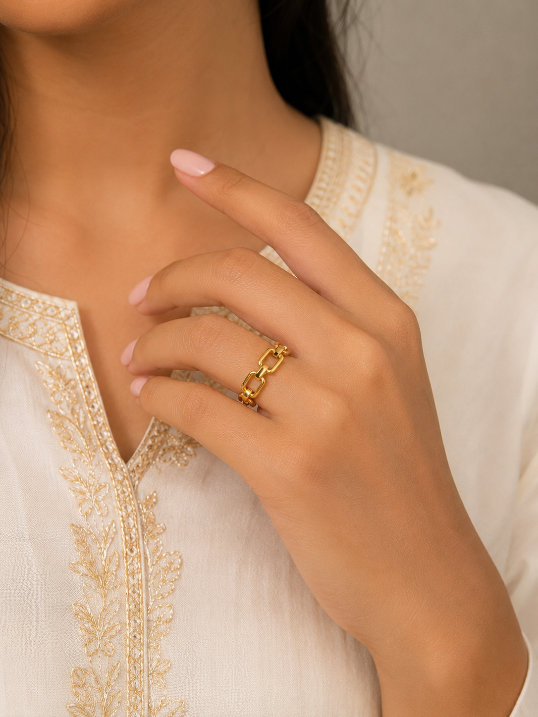 LinkLuxe Gold Ring