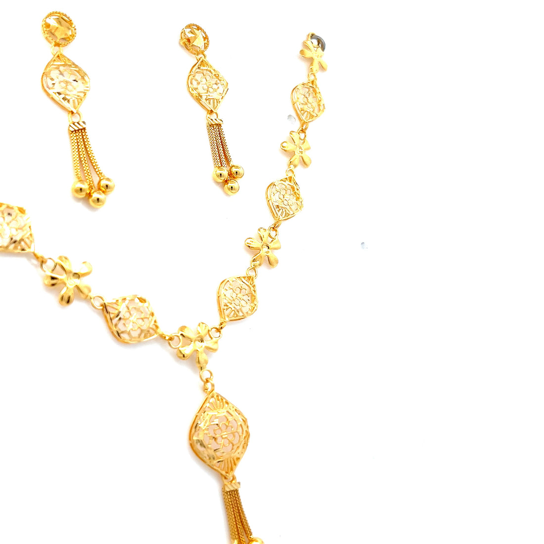 Roxanne Plain Necklace