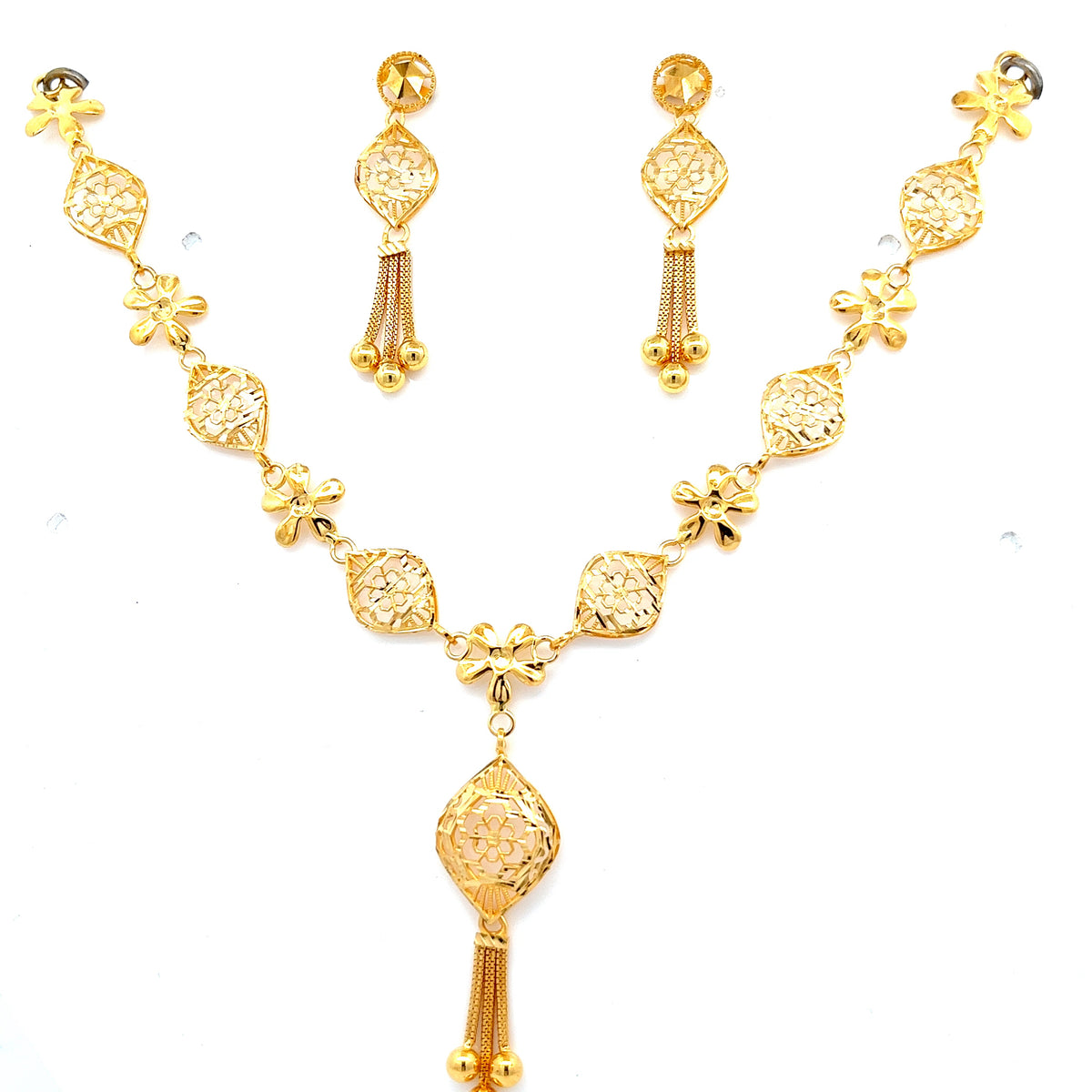 Roxanne Plain Necklace